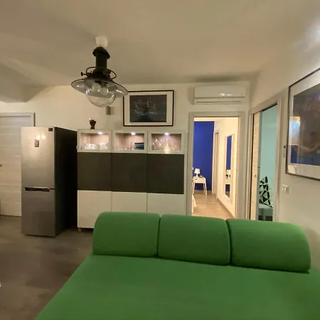 Apartment Mood's