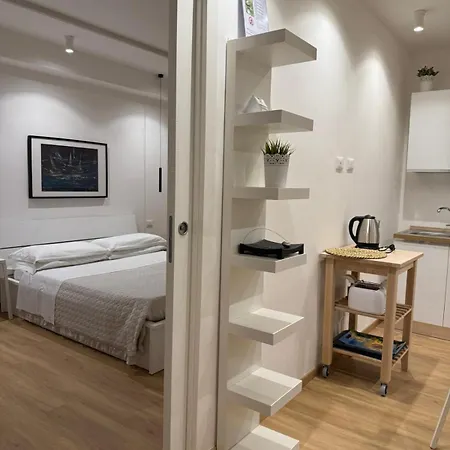 Apartment Mood's Avola