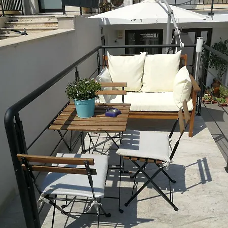 Apartment Mood's Avola